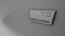 2021 (71) VOLVO XC40 1.5 T5 Recharge PHEV R DESIGN Pro 5dr Auto 4928096