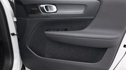 2021 (71) VOLVO XC40 1.5 T5 Recharge PHEV R DESIGN Pro 5dr Auto 4928104