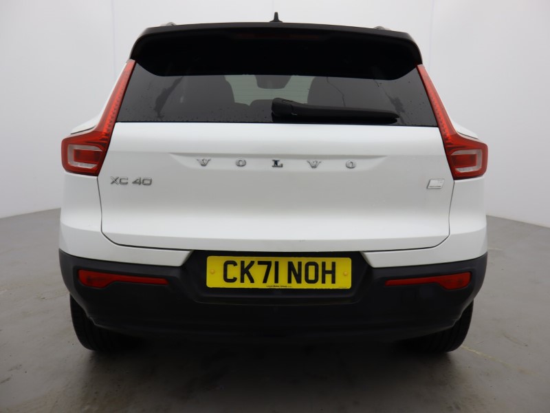 2021 (71) VOLVO XC40 1.5 T5 Recharge PHEV R DESIGN Pro 5dr Auto 4928093