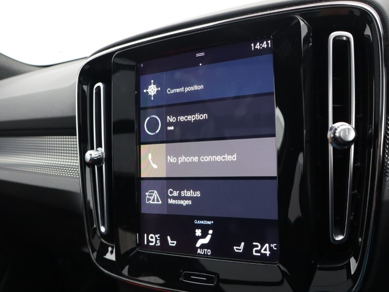 2021 (71) VOLVO XC40 1.5 T5 Recharge PHEV R DESIGN Pro 5dr Auto 4928128