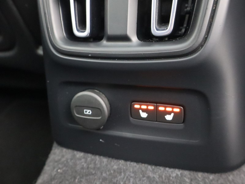 2021 (71) VOLVO XC40 1.5 T5 Recharge PHEV R DESIGN Pro 5dr Auto 4928122