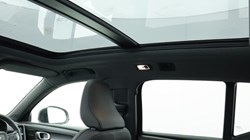 2021 (71) VOLVO XC40 1.5 T5 Recharge PHEV R DESIGN Pro 5dr Auto 4928116