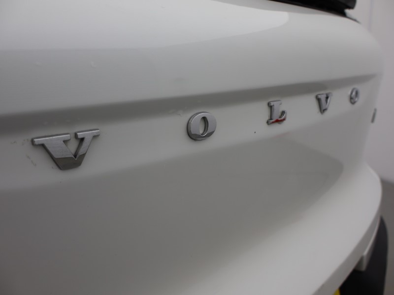 2021 (71) VOLVO XC40 1.5 T5 Recharge PHEV R DESIGN Pro 5dr Auto 4928095