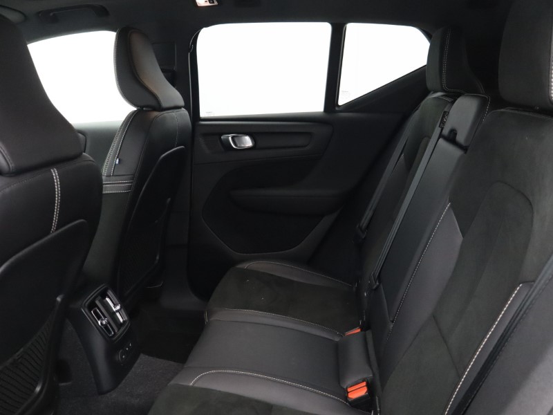 2021 (71) VOLVO XC40 1.5 T5 Recharge PHEV R DESIGN Pro 5dr Auto 4928102