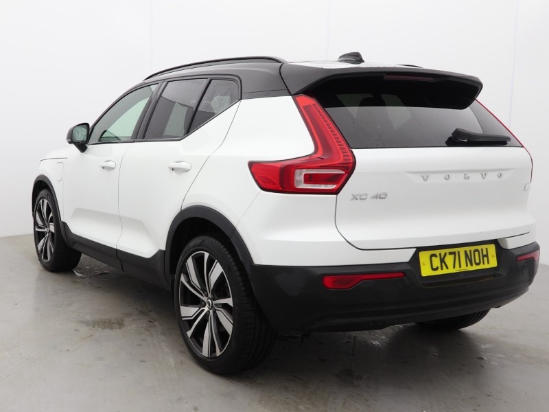 2021 (71) VOLVO XC40 1.5 T5 Recharge PHEV R DESIGN Pro 5dr Auto 4928084