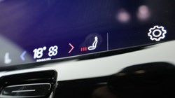 2023 (72) VOLVO XC60 2.0 B5P Core 5dr AWD Geartronic 4997990