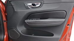 2023 (72) VOLVO XC60 2.0 B5P Core 5dr AWD Geartronic 4997964