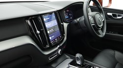 2023 (72) VOLVO XC60 2.0 B5P Core 5dr AWD Geartronic 4997975