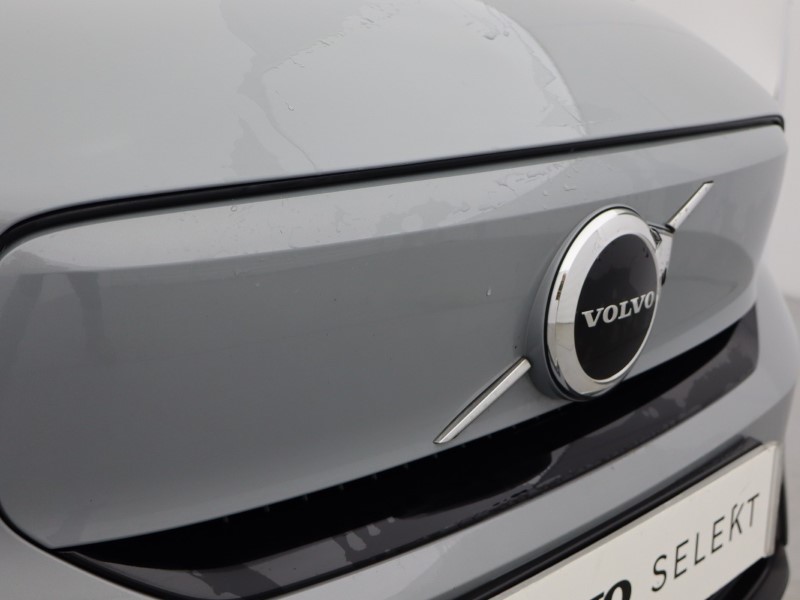 2023 (73) VOLVO C40 300kW Recharge Twin Plus 82kWh 5dr AWD Auto 4984275