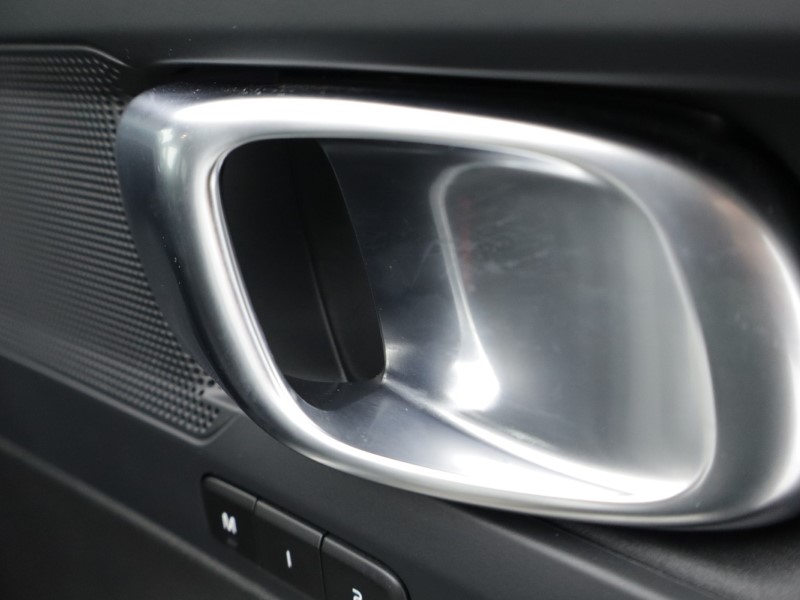 2023 (73) VOLVO C40 300kW Recharge Twin Plus 82kWh 5dr AWD Auto 4984199