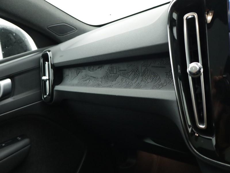 2023 (73) VOLVO C40 300kW Recharge Twin Plus 82kWh 5dr AWD Auto 4984227