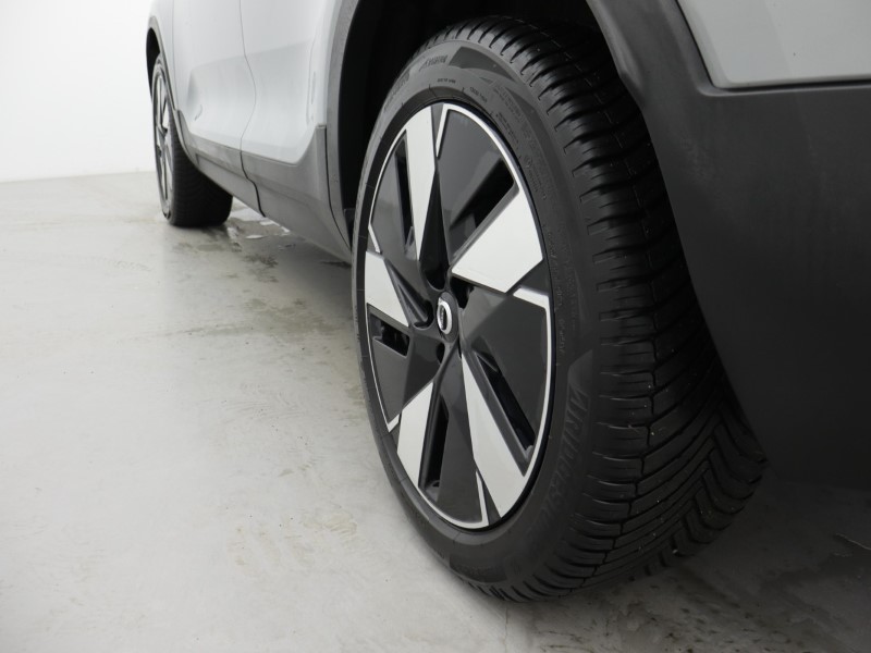 2023 (73) VOLVO C40 300kW Recharge Twin Plus 82kWh 5dr AWD Auto 4984195