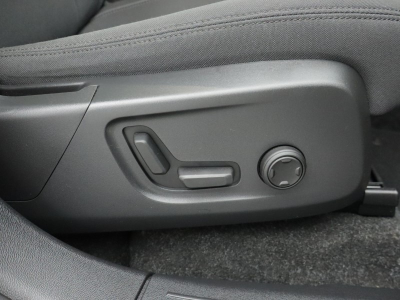 2023 (73) VOLVO C40 300kW Recharge Twin Plus 82kWh 5dr AWD Auto 4984203