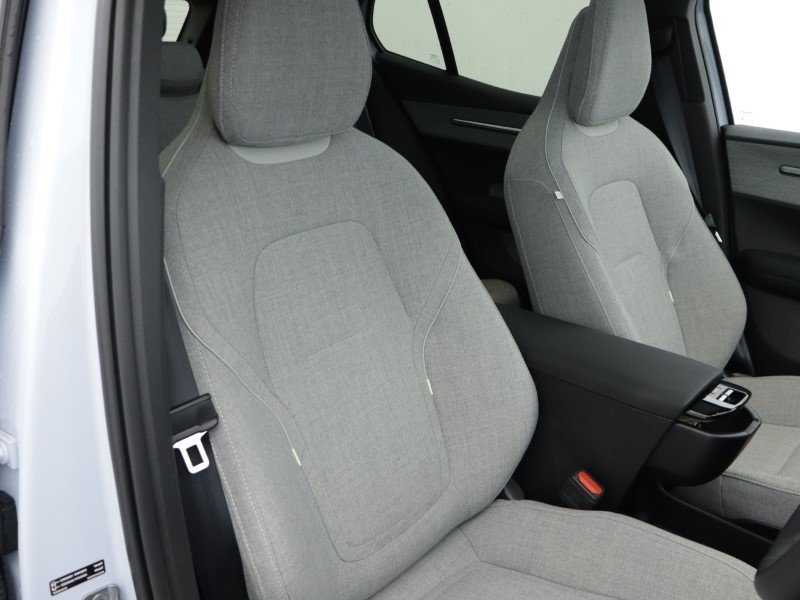 2024 (24) VOLVO EX30 315kW Twin Motor Performance Ultra 69kWh 5dr Auto 4967781