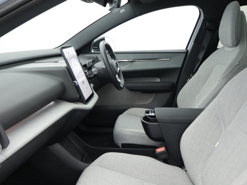 2024 (24) VOLVO EX30 315kW Twin Motor Performance Ultra 69kWh 5dr Auto 4967771