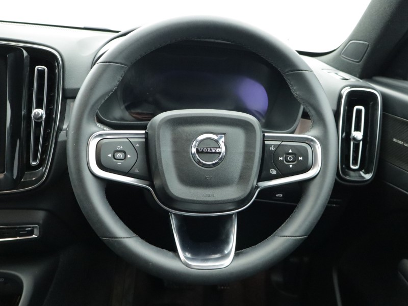 2025 (25) VOLVO EX40 185kW Extended Range Ultra 78kWh 5dr Auto 4983476