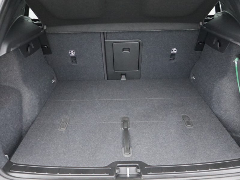 2025 (25) VOLVO EX40 185kW Extended Range Ultra 78kWh 5dr Auto 4983452