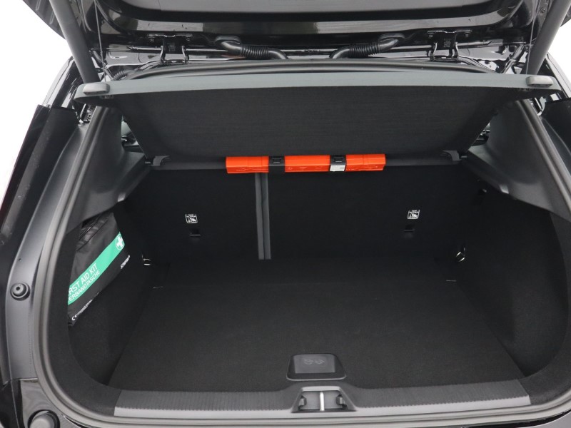 2025 (75) VOLVO EX30 315kW Twin Motor Performance Plus 69kWh 5dr Auto 4962979