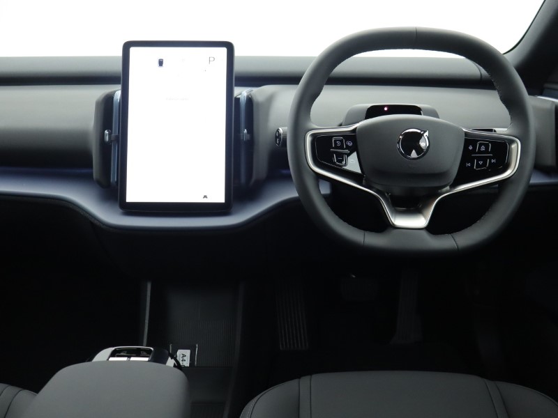 2025 (75) VOLVO EX30 315kW Twin Motor Performance Plus 69kWh 5dr Auto 4963001