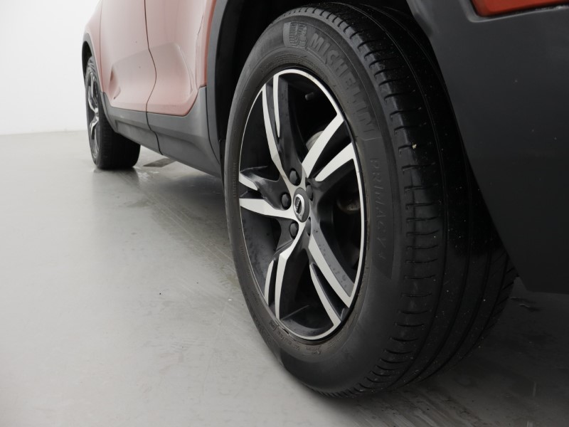 2020 (70) VOLVO XC40 1.5 T3 [163] R DESIGN 5dr Geartronic 4973696