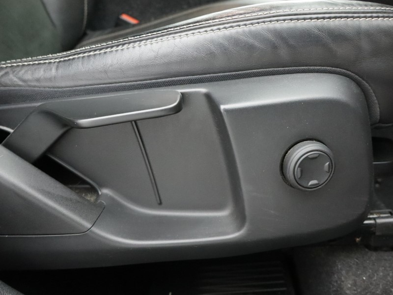 2020 (70) VOLVO XC40 1.5 T3 [163] R DESIGN 5dr Geartronic 4973671