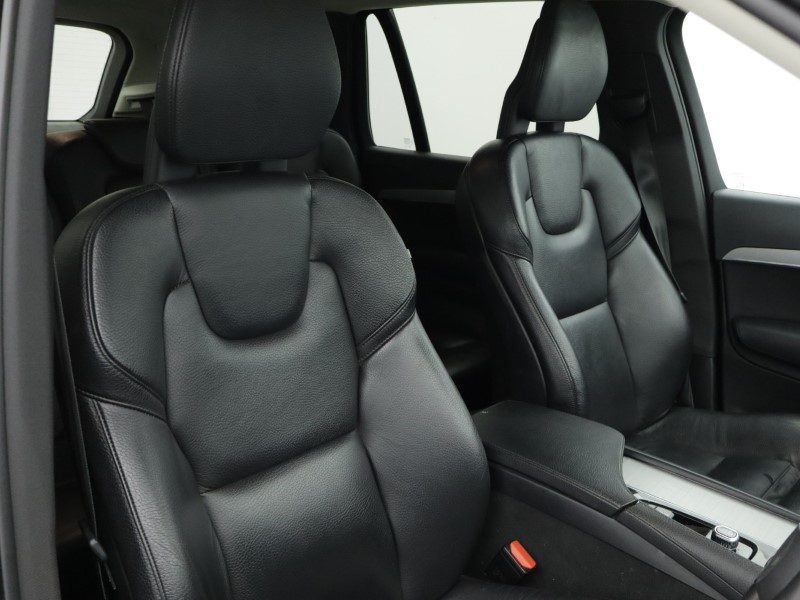 2021 (71) VOLVO XC90 2.0 B5D [235] Momentum 5dr AWD Geartronic 4987439