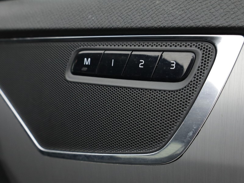 2021 (71) VOLVO XC90 2.0 B5D [235] Momentum 5dr AWD Geartronic 4987434