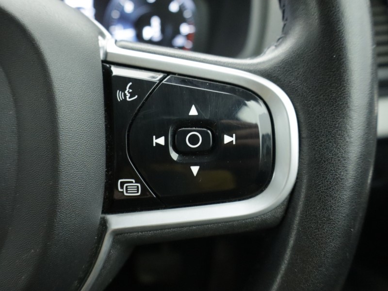 2021 (71) VOLVO XC90 2.0 B5D [235] Momentum 5dr AWD Geartronic 4987449