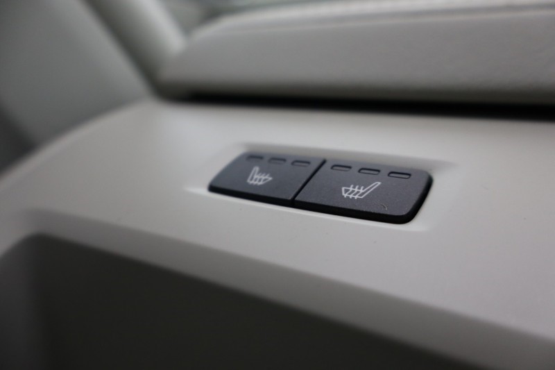 2025 (25) VOLVO XC60 2.0 T8 [455] PHEV Ultra Dark 5dr AWD Geartronic 5010270