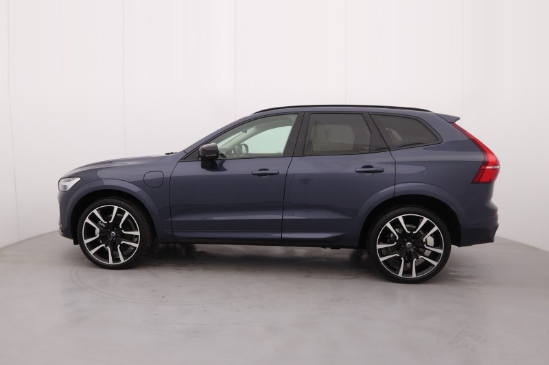 2025 (25) VOLVO XC60 2.0 T8 [455] PHEV Ultra Dark 5dr AWD Geartronic 5010229