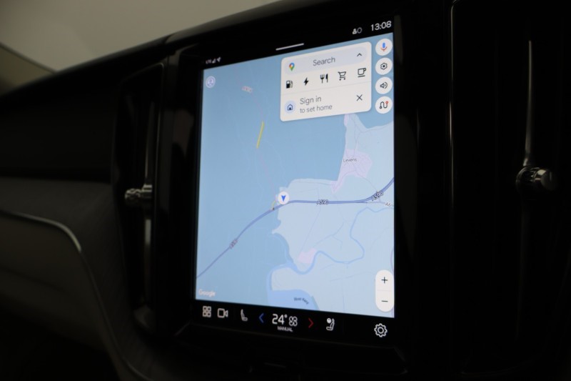 2025 (25) VOLVO XC60 2.0 T8 [455] PHEV Ultra Dark 5dr AWD Geartronic 5010277