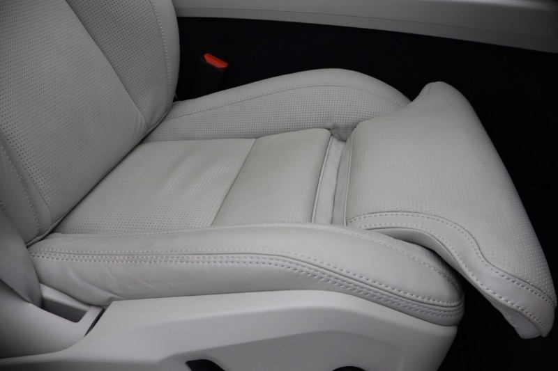 2025 (25) VOLVO XC60 2.0 T8 [455] PHEV Ultra Dark 5dr AWD Geartronic 5010259