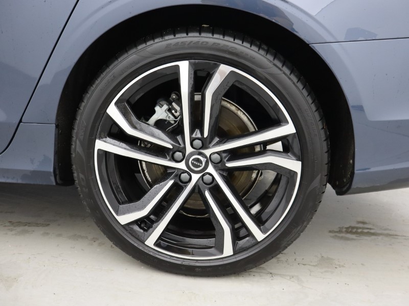 2024 (74) VOLVO V90 2.0 T8 [455] PHEV Ultra Dark 5dr AWD Auto 4990935