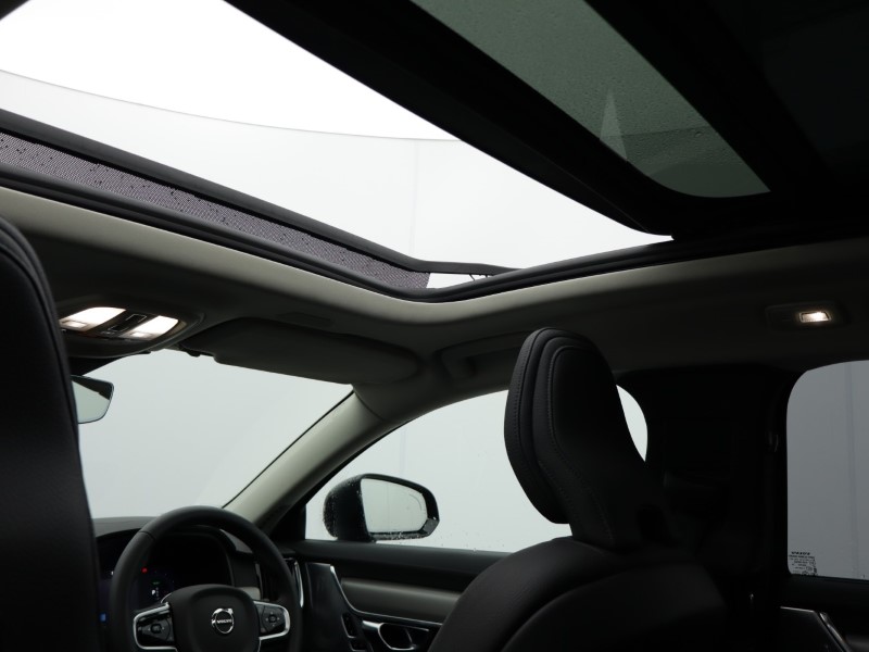 2024 (74) VOLVO V90 2.0 T8 [455] PHEV Ultra Dark 5dr AWD Auto 4990950