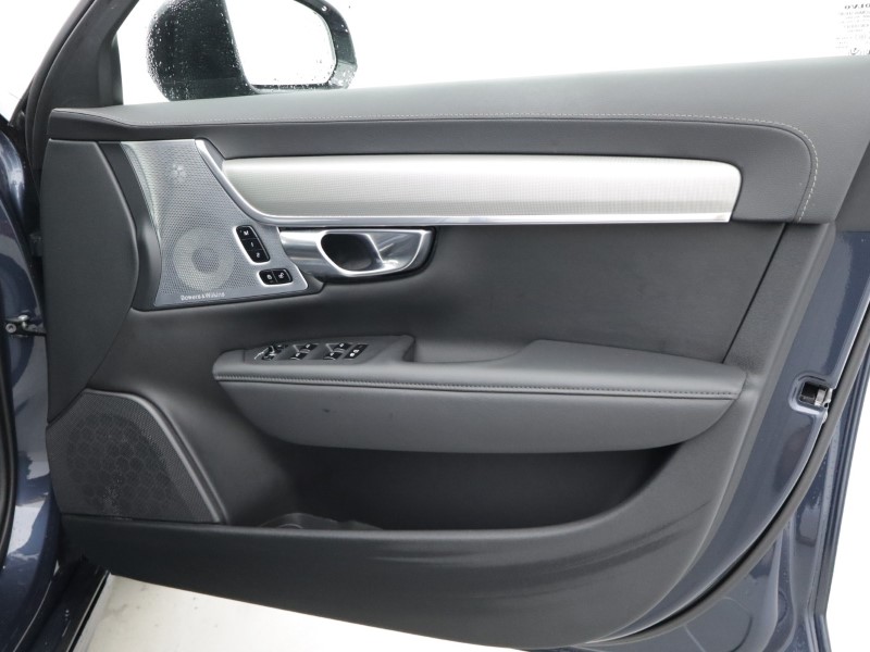 2024 (74) VOLVO V90 2.0 T8 [455] PHEV Ultra Dark 5dr AWD Auto 4990939