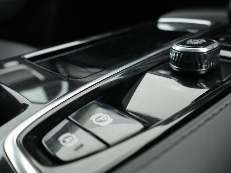 2025 (74) VOLVO V90 2.0 T6 [350] PHEV Plus Dark 5dr AWD Auto 5044284