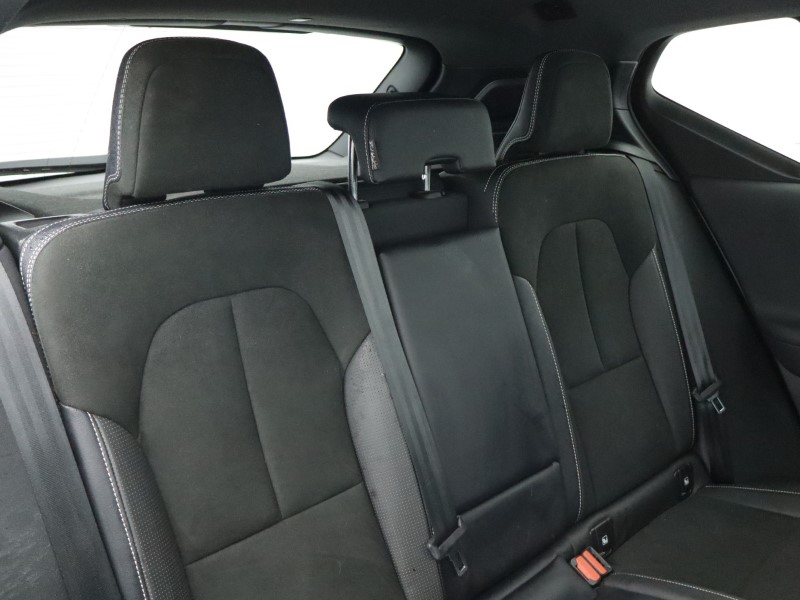 2021 (70) VOLVO XC40 1.5 T3 [163] R DESIGN 5dr Geartronic 5013758