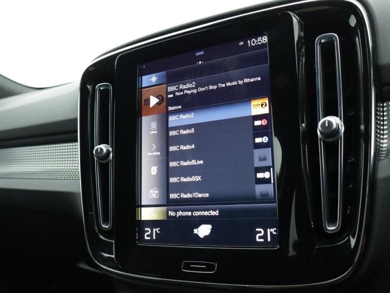 2021 (70) VOLVO XC40 1.5 T3 [163] R DESIGN 5dr Geartronic 5013767