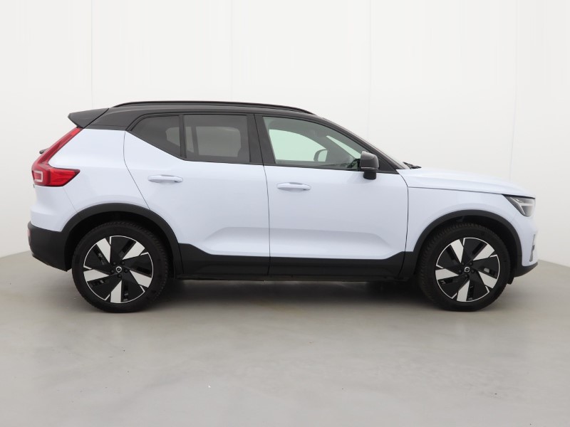 2024 (24) VOLVO XC40 175kW Recharge Plus 69kWh 5dr Auto 5055893