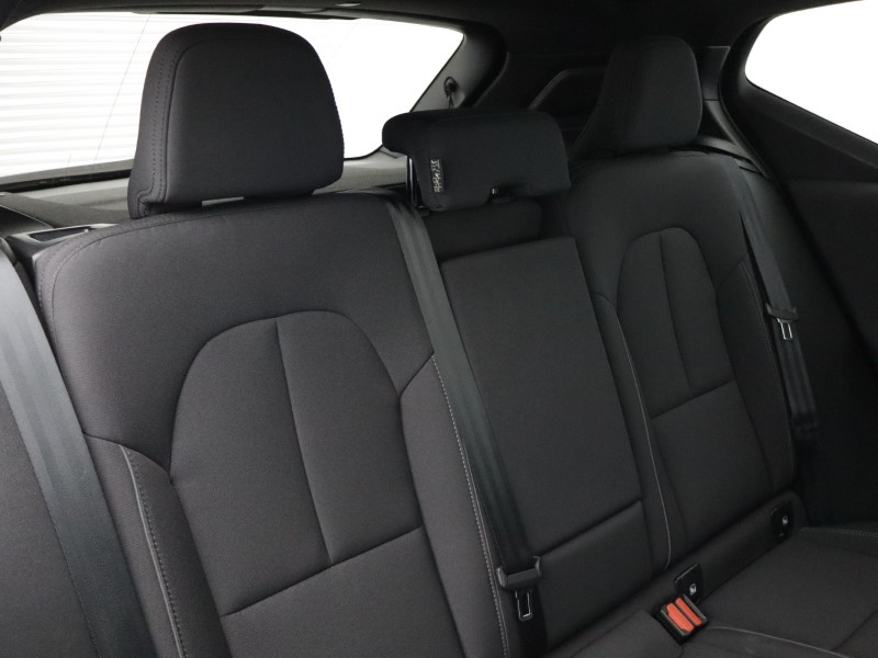 2024 (24) VOLVO XC40 175kW Recharge Plus 69kWh 5dr Auto 5055926