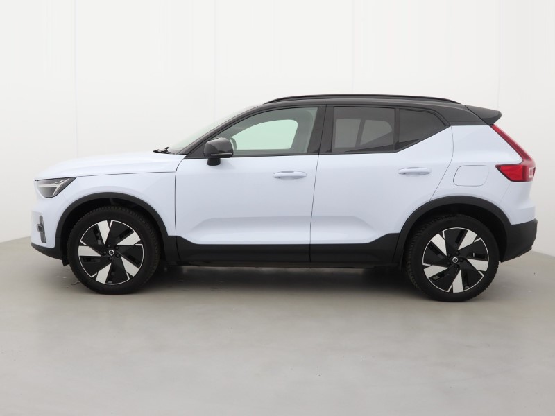 2024 (24) VOLVO XC40 175kW Recharge Plus 69kWh 5dr Auto 5055892