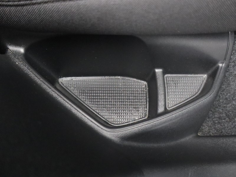 2024 (24) VOLVO XC40 175kW Recharge Plus 69kWh 5dr Auto 5055924