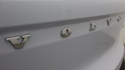 2026 (75) VOLVO XC40 2.0 B3P Plus Pro Dark 5dr Auto 5284463