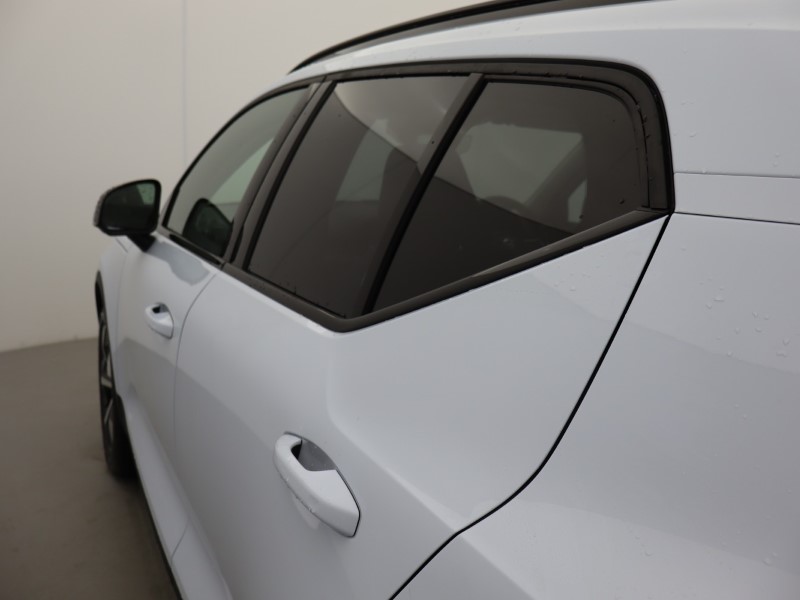 2026 (75) VOLVO XC40 2.0 B3P Plus Pro Dark 5dr Auto 5284467