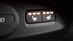 2026 (75) VOLVO XC40 2.0 B3P Plus Pro Dark 5dr Auto 5284243