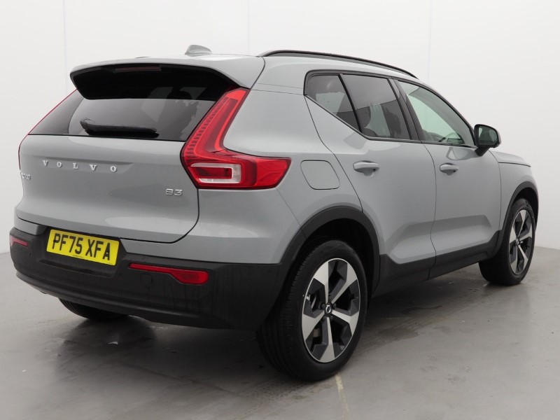 2026 (75) VOLVO XC40 2.0 B3P Plus Pro Dark 5dr Auto 5284209