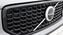 2026 (75) VOLVO XC40 2.0 B3P Plus Pro Dark 5dr Auto 5284212