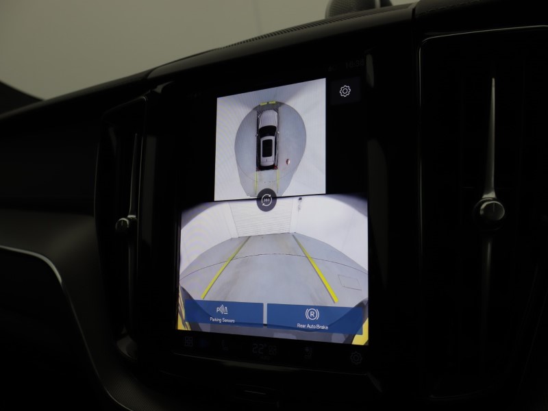 2024 (24) VOLVO XC60 2.0 T8 [455] RC PHEV Ultimate Dark 5dr AWD Gtron 5046668