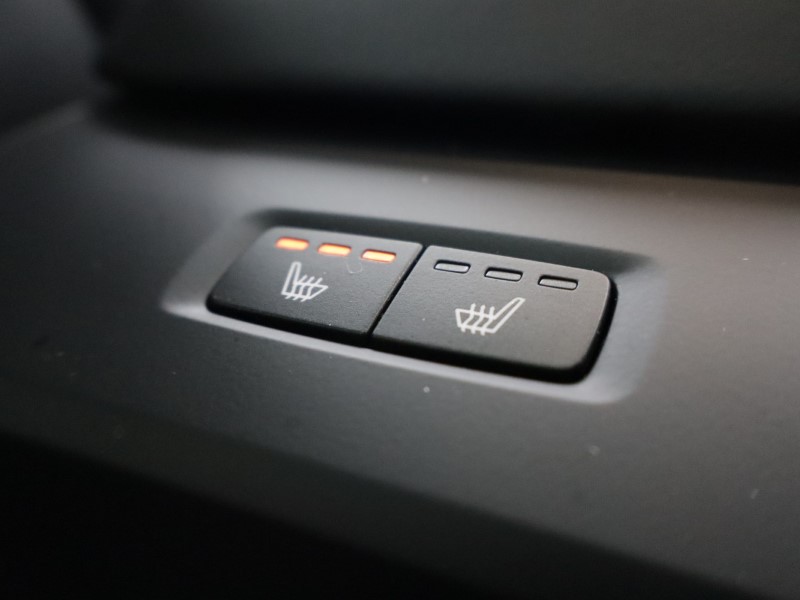 2024 (24) VOLVO XC60 2.0 T8 [455] RC PHEV Ultimate Dark 5dr AWD Gtron 5046660