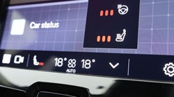 2023 (73) VOLVO XC60 2.0 B5P Plus Dark 5dr AWD Geartronic 5038446